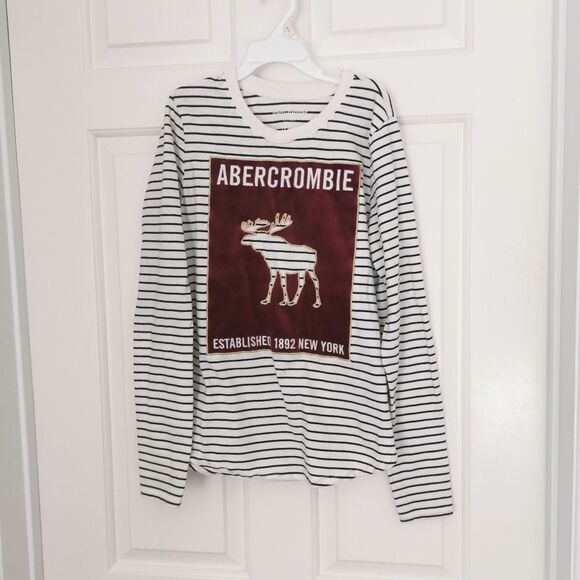Abercrombie and Fitch girls long sleeve t-shirt - Picture 1 of 4